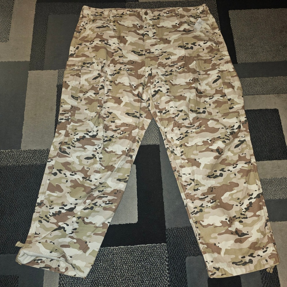 Gap Cargo Pants Mens 42x30 Camo‎ Desert Tan NWT 813054-00-1